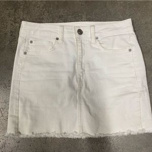 American Eagle white jean skirt